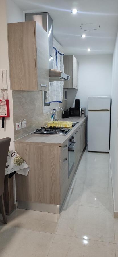 One Bed Room Apartment With Terrace Marsaskala Exteriör bild