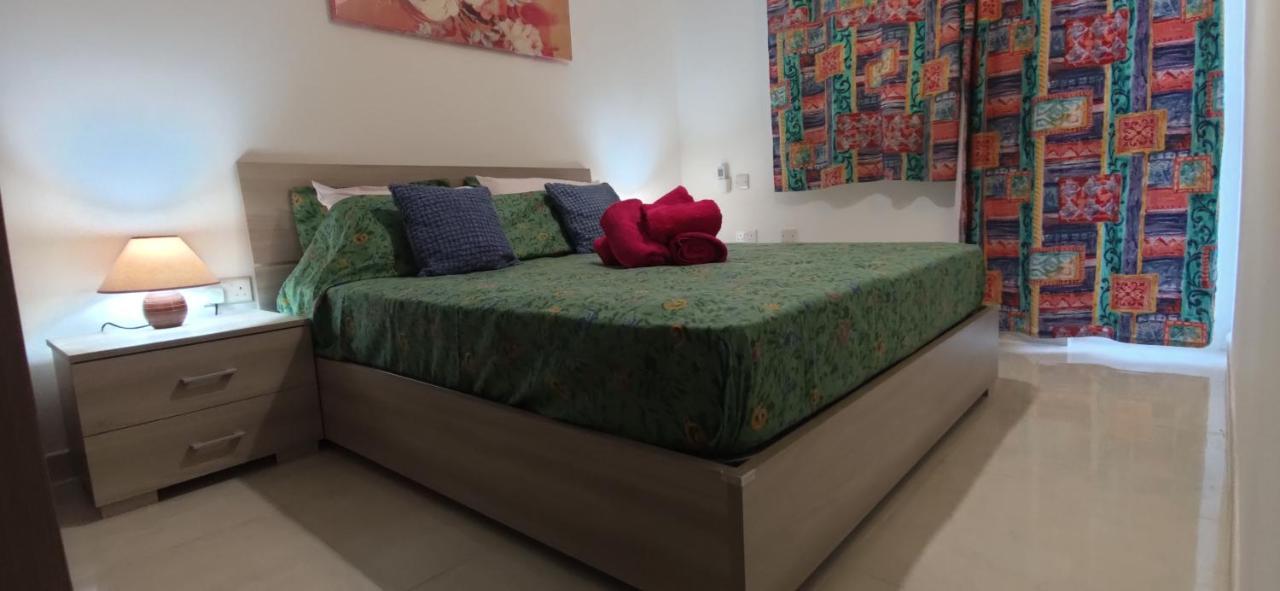 One Bed Room Apartment With Terrace Marsaskala Exteriör bild