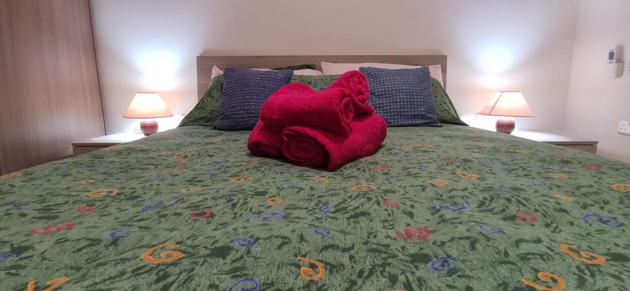 One Bed Room Apartment With Terrace Marsaskala Exteriör bild