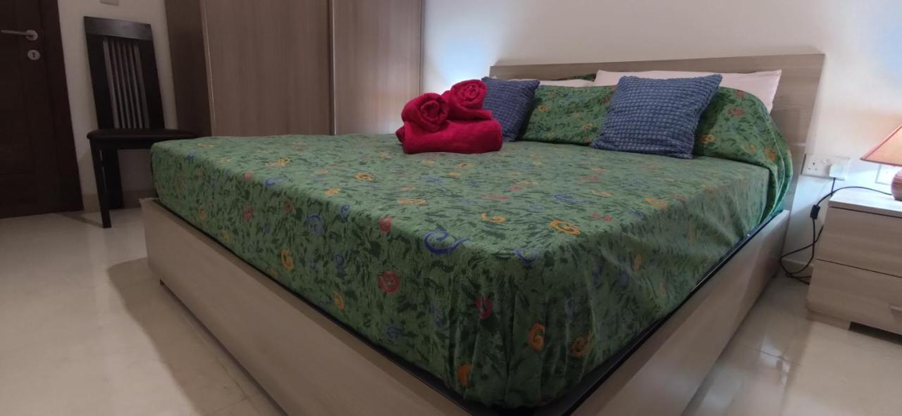 One Bed Room Apartment With Terrace Marsaskala Exteriör bild
