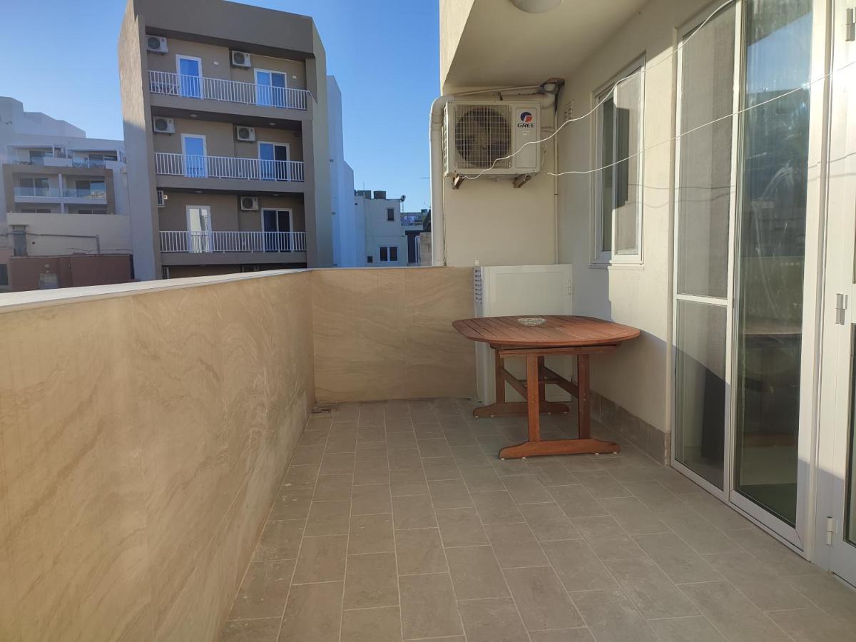 One Bed Room Apartment With Terrace Marsaskala Exteriör bild